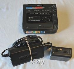 Good Used SONY GV-D200 NTSC Digital8 Video Cassette Recorder PLEASE READ