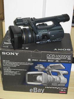 New SONY DCR-VX2200E Digital Video Camera Recorder MINI DV fast ship PAL SYSTEM