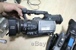 Panasonic 3CCD Digital Video Camera Recorder Ag-DVX100A LOT OF 3