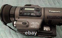 Panasonic Digital Video Camera/Recorder AG-EZ1 3CCD 20X Zoom Mic