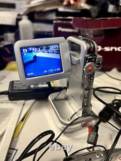 Panasonic Silver SV-AV50 D-Sharp Video Camcorder rare great working order