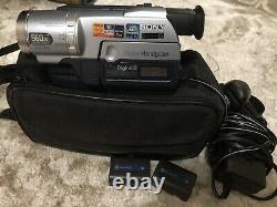 SONY DCR-TRV140E Digital 8 Video Camera Recorder Bars on Playback