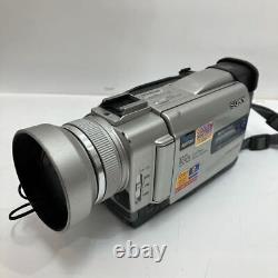 SONY DCR-TRV20 Digital Video Camera Recorder Handycam miniDV Super Night Shot