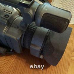 SONY DCR-VX1000 Digital Video Camera Recorder with Lens 2 etc. Junk