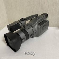 SONY DCR-VX1000 Digital Video Recorder without battery in poor condition