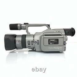 SONY DCR-VX1000 The first digital video camera recorder From JP Very Good used