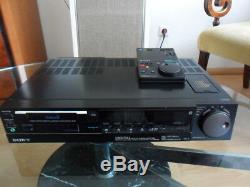 SONY Digital Audio Video casette Recorder EV-S850PS mit Fernbedienung