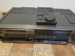 SONY EV-S900 Video Hi8 Multi Audio Video Cassette Digital Stereo Recorder USED