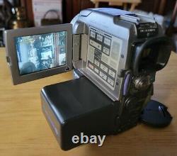 Sony DCR-PC120 Digital Video Camera Recorder Carl Zeiss Lens + More Made inJapan
