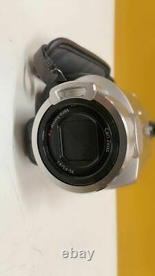 Sony DCR-SR300 Handycam Camcorder Digital Video Camera Recorder working