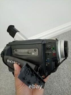 Sony DCR-TR8000E Digital 8 Handycam Video 8/Hi8/Digital 8 recorder FAULTY