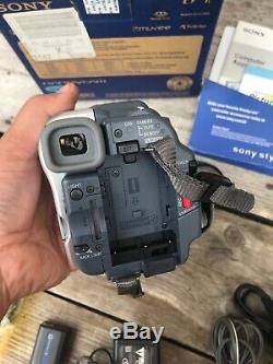 Sony DCR-TRV460 Digital8 Camcorder Record Transfer Watch Video8 Hi8 Mint Unused
