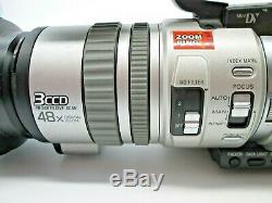 Sony DCR-VX2000 Vintage Digital Camera Video Recorder Camcorder miniDV 3CCD