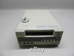 Sony DSR-20 DVCAM/MiniDV Digital Video Cassette Recorder/Player