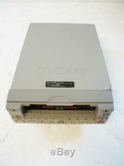 Sony DVCAM DSR-11 Digital Video Recorder NTSC PAL MiniDV with Remote & Power