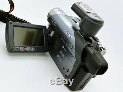 Sony DVD Handycam Digital Video Camera Recorder DCR-DVD755E 800x good working