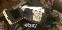 Sony Dcr-trv18e Digital Video Camera Recorder + Extras