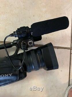 Sony Digital HD Video Camera Recorder HVR-Z50, Sharper Image Bag withwheels