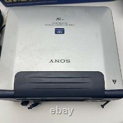 Sony Digital Video Cassette Recorder GV-D1000 NTSC Mini DV With Manual And Box