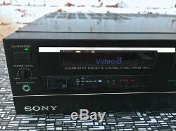 Sony EV-S850PS Digital Audio/ Video 8 Recorder Rarität funktionsfähig
