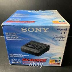 Sony GV-D200E Digital 8 HI8 Video Player Recorder VCR Video Walkman