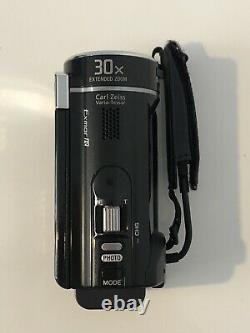Sony HDR-CX210E- Handycam Digital HD Video Camera Recorder-No Box
