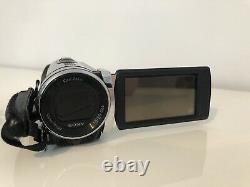 Sony HDR-CX210E- Handycam Digital HD Video Camera Recorder-No Box