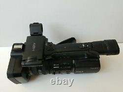 Sony HVR-Z5U Digital HDV Video Camera Recorder MINI DV 20X OPTICAL ZOOM
