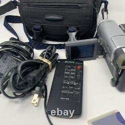 Sony HandyCam DCR-TRV33 MiniDV Digital Video Camera Recorder With Battery (A11)