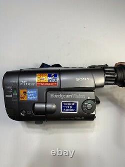 Sony Handycam CCD-TRV12 Video Camera Recorder Camcorder 26x Digital Zoom Tested