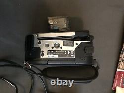 Sony Handycam DCR-DVD106E Digital Video Camera Recorder