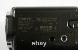 Sony Handycam DCR-SR62 Camcorder Digital Video Camera Recorder 30GB HHD