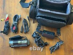 Sony Handycam HDR-CX160 Digital HD Video Camera Recorder 42x Extended Zoom