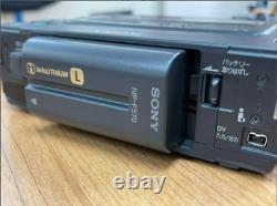 Sony Hi8 GV-D200 8mm & High Eight Tape Playback Digital Video Cassette Recorder