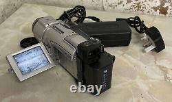 Sony MiniDV DCR-TRV60E Digital Video Player Recorder Handycam 120X Digital Zoom
