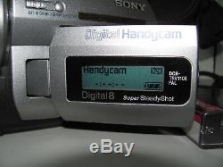 Sony Video Digital 8 Handycam Camera Recorder DCR-TRV110E Good Working Order