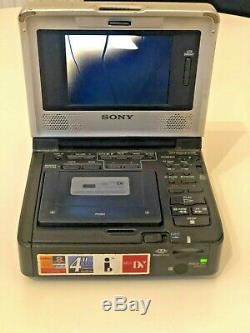 Sony Video Walkman GV-1000 Digital VCR DV/Mini DV PAL Recorder/Player Battery
