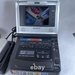 Sony Video Walkman GV-D800 Digital Video 8mm Cassette Recorder Good Condition