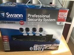 Swann CCTV 8 Channel 960H Digital Video Recorder & 4 Pro-842 Cameras