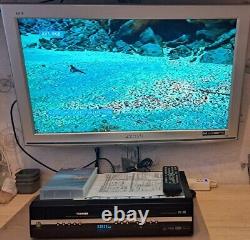 Toshiba DVR17KTB VHS DVD Recorder Copy VHS to DVD Original Remote & Set Up Guide