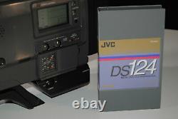 Vintage JVC BR-D40U DIGITAL S 422 Recorder with Camcorder D9 Video Camera Lens