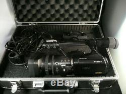 Caméra Vidéo Hd Sony Professional Digital Recorder Hvr-v1u Bundle