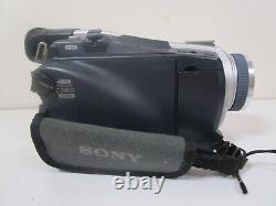 Caméscope numérique Handycam Sony DCR-TRV18E Mini DV