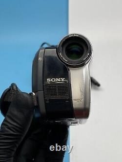 Caméscope numérique Sony Handycam DCR-HC23 Argent