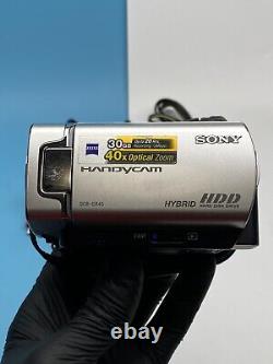 Caméscope numérique Sony Handycam DCR-SR45 Argent