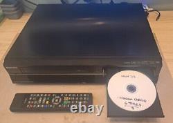 Enregistreur DVD VHS Toshiba DVR20KB avec HDMI, copie VHS sur DVD, nouvelle télécommande et guide de configuration.