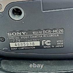 Enregistreur Vidéo Numérique Sony Handicam Dcr-hc26 Batterie DVC Read Desc
