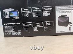 Enregistreur de caméra vidéo numérique Sony Handycam 80GB HDD DCR-SR58E