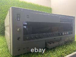 Enregistreur de cassettes vidéo numériques Sony DVCAM DSR-80P D'OCCASION TESTÉ FONCTIONNEL VINTAGE 1B