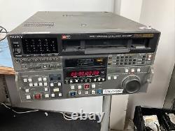 Lecteur-enregistreur de cassettes vidéo numériques Betacam Sony DVW-500P